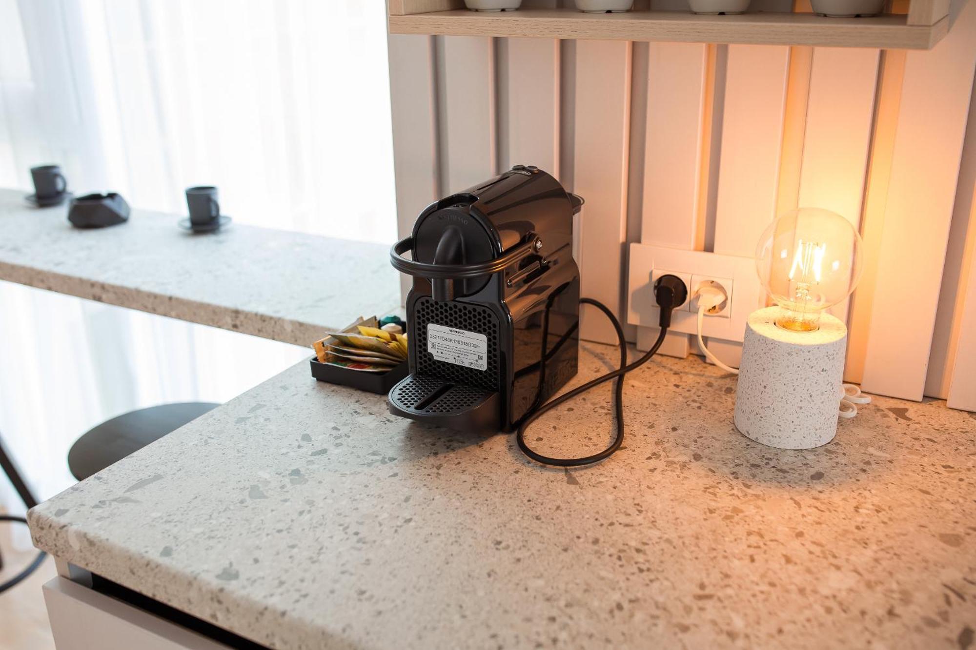 Marble Heights I 1 Bedroom With Underground Parking *